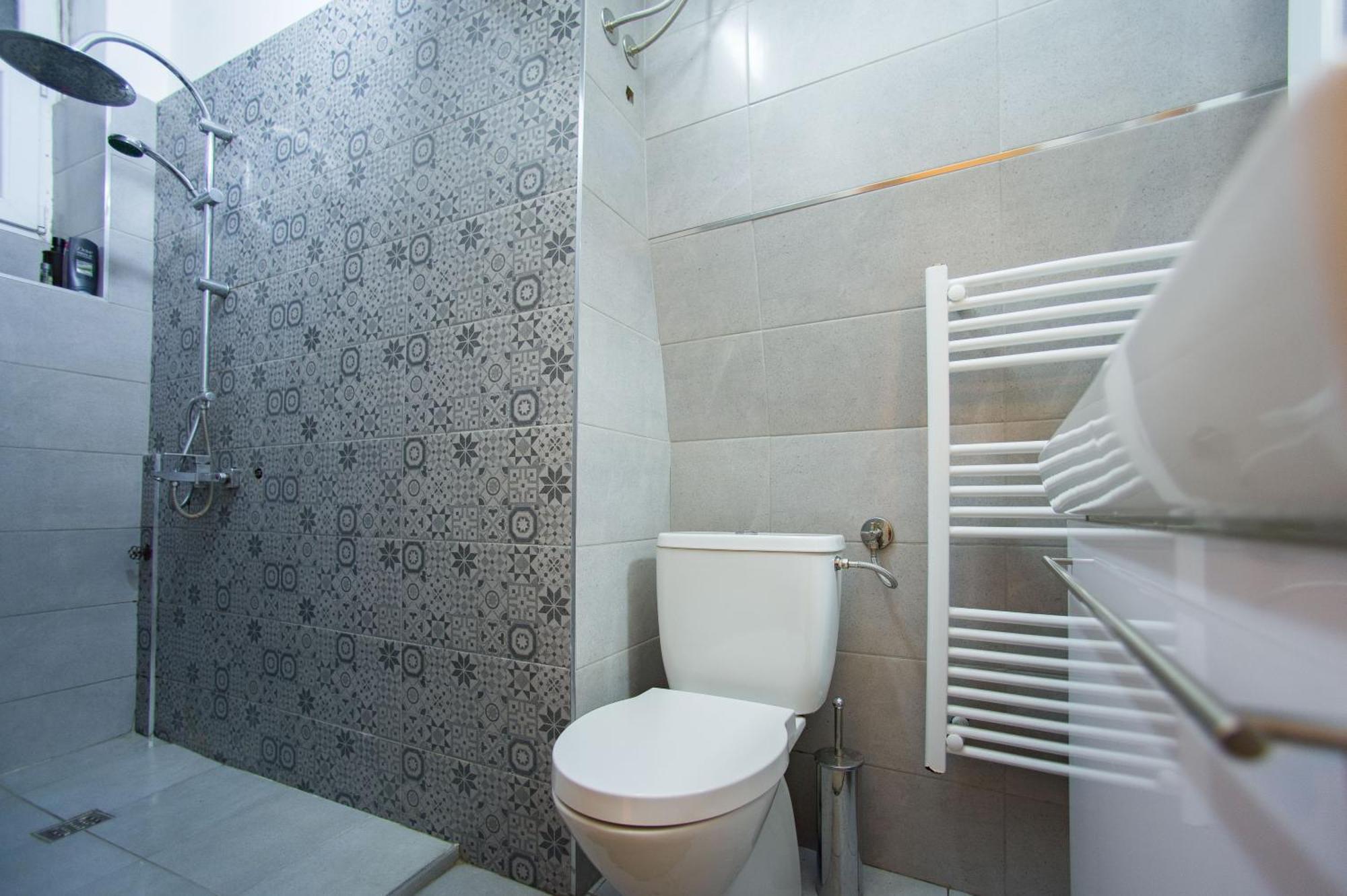 Central Charm Modern 2Br Apt-Free Parking Near 베오그라드 외부 사진